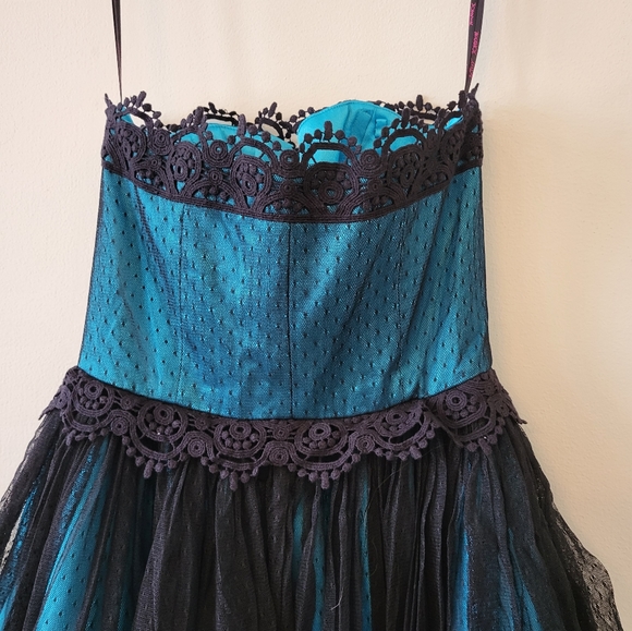 Betsy Johnson tulle party dress - Picture 6 of 10